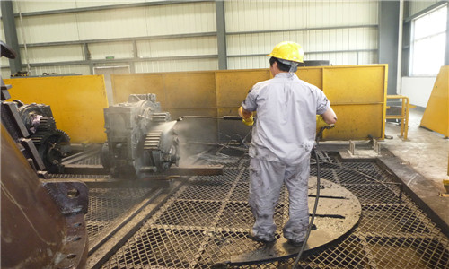 分享金屬除油劑的成分作用和除油原理，送給有緣人！